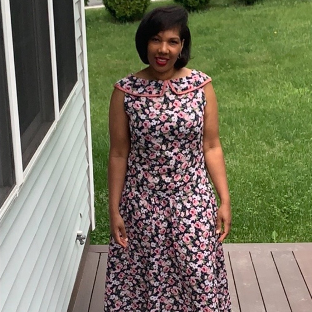 Vintage Floral Beauty Dress! 🌷🌺🌸